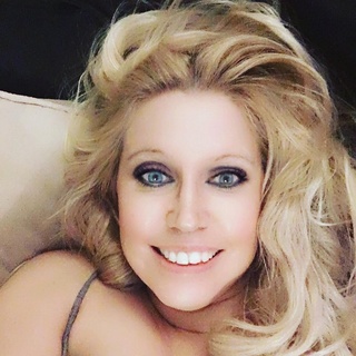 hello from bed https://t.co/llvfsarwlb