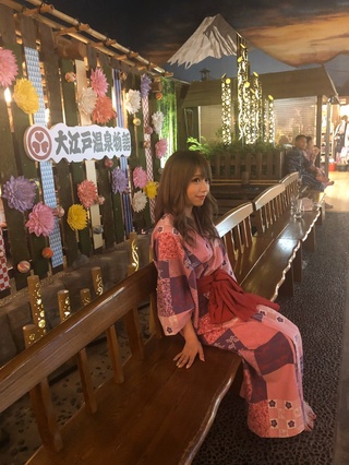 温泉デートの良さってこの状態からこうなる事ですよね？違う😇？ https://t.co/zubgslyzcu
