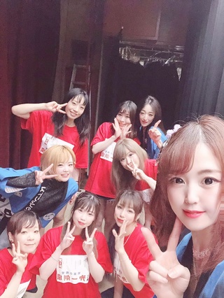 広島第一劇場最後の週の最高なメンバーでの集合写真☺️ https://t.co/tiryr54avr