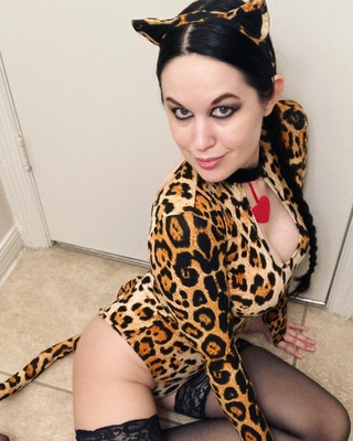 wishing tú purrrrrfect evening!😸💋