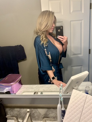 stayed girlfriends house vegas