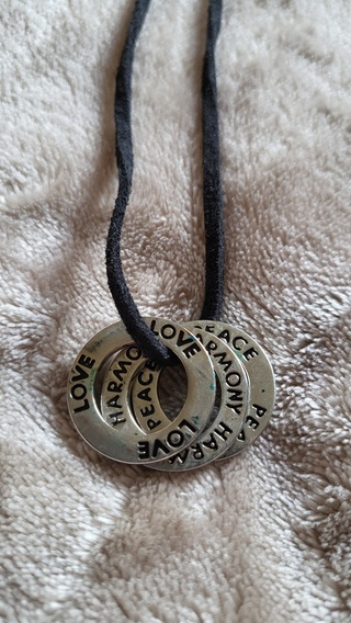 lots necklaces ahora available