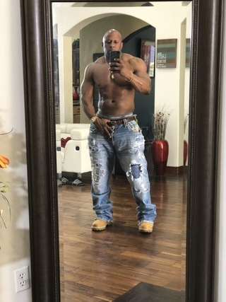 keeping right https://t.co/nv5fukg4t5 @xvideoscom