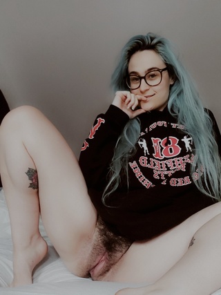 why look bien hoodies
