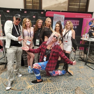 avn foto dump grupo