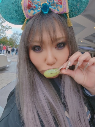 先日のわたくし。
ショコラ、今さらディズニー好きになりました。😛 https://t.co/ug27dnumqd