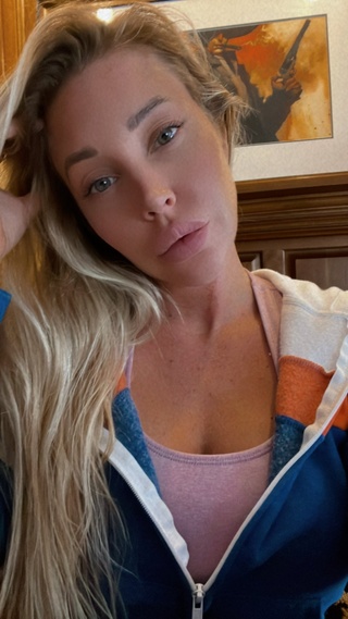 hiiii https://t.co/wyrmyipucx