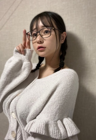 おうちスタイル🥱 https://t.co/up5lu0wqgt