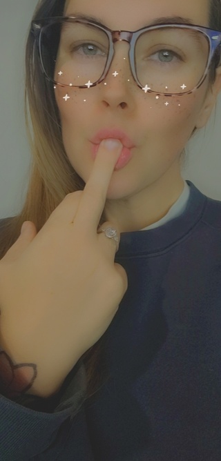 traviesas nice?..
#femdom #bratgirls https://t.co/t5l7nomv6i