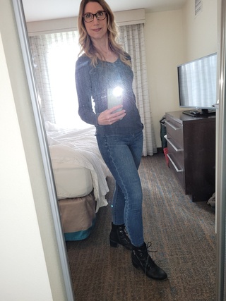 love these jeans https://t.co/f9n5apjmbe