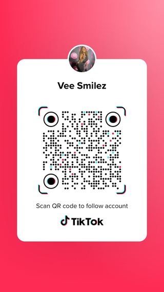 vee smilez