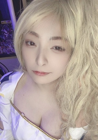 昨日の誕生日ビゴ配信
遊んでくれて
ありがとございました😊👍

だかな‼️
コスプレはもぅやだからな
頭思いのよ💢
首がもぅ
しんどいっ👿 https://t.co/tywfm620oc