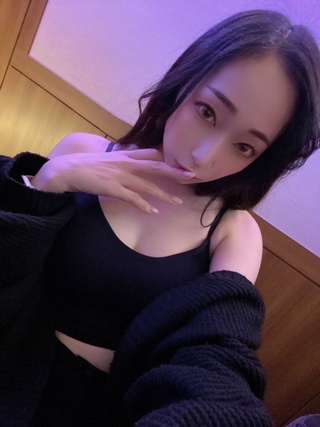 haruきてるよー✨🥂🍾✨ https://t.co/k2erhc1mtj