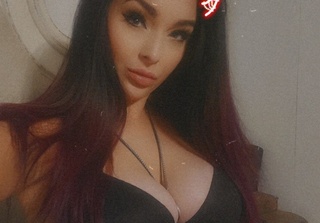 https://t.co/ypb76o8vkf 😘😘😘 https://t.co/dkt8hqnxox