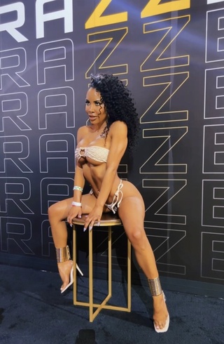 from “😈” “🥹” https://t.co/bgmjontjmk