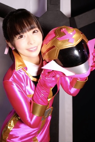 原がgigaさんにたくさん出させていただいていたのは結構前なので、gigaファンの皆さまは原のこと忘れてるんじゃないかしら、、と不安だったのですが、皆さま仲良くしてくれてありがとう😍
4年前のショーも見てた！って方や原のカイザーピンクが好き！って言ってくださる方も居て嬉しかったです🥹❤️ https://t.co/vz01bwgtzo