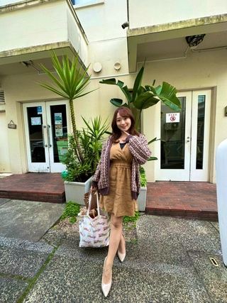 今日も今日とてカフェでの歌詞打ち合わせでした❣️

当初1枠だったこちらのリターンの増設を待ち望んで下さり
ストレッチゴール設定の時に増設したところすかさずゲットしてくださいました。🥰

熱く強い思いの丈をしっかり共有して頂きました！

ありがとうございました♡♡ https://t.co/tckdb03uc3