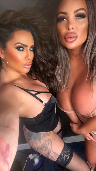 live show @babestationcams @babestationtv