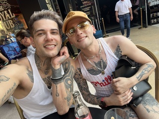 disney pride let’s gooooooo