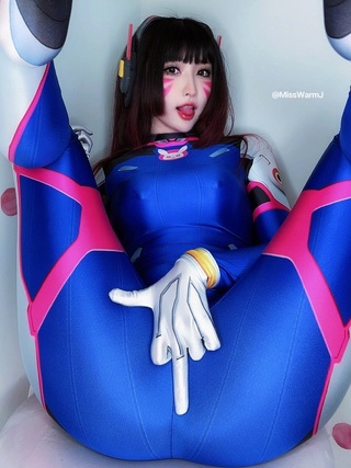 dva gamers,wanna see more