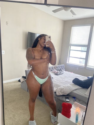 titty tuesday https://t.co/yyw7pkpnzm