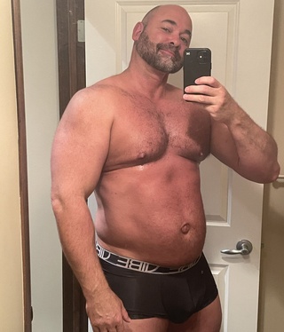 selfie saturday's men pull