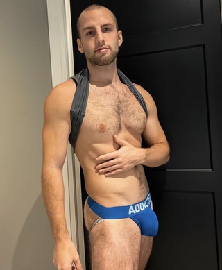 you love bulges https://t.co/5x7jcvvoaj
