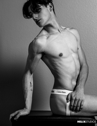 sebastian cruz photoshoot 📸
@sebastiancruzxx