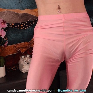 yup that's #cameltoe https://t.co/vlwr0pxjcr