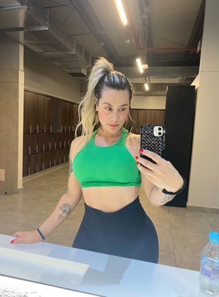 🔥🏋️‍♀️⚡️❤️‍🔥🎧 https://t.co/ncw3lxw9gl