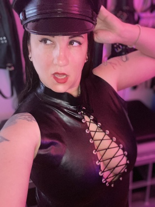 yesterday noche 
.
#latexfetish #portrait
