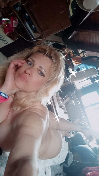 #merculedì 🔥#vikymoore♥️ https://t.co/td1zwkyyd9