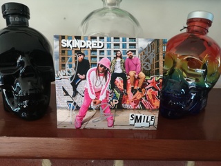 whoohoo it's sonríe día