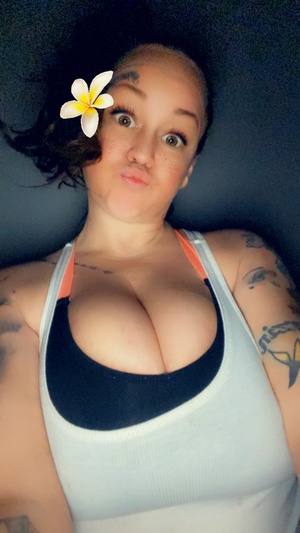 I need sun badly! And a few cheeseburgers. 🍔😍I miss my curves. MS and stress have taken a huge toll on my body and my mental health this past year. But hopefully I’m getting it all together and moving fwd.I appreciate your kindness and suppor