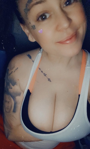 I need sun badly! And a few cheeseburgers. 🍔😍I miss my curves. MS and stress have taken a huge toll on my body and my mental health this past year. But hopefully I’m getting it all together and moving fwd.I appreciate your kindness and suppor