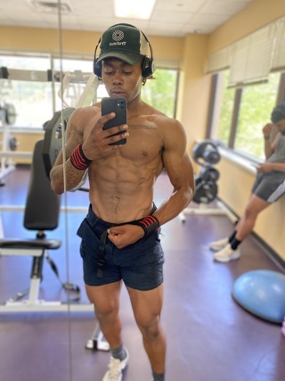 goodmorning🖤 https://t.co/juavq4fwce