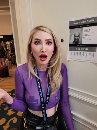 kendra james fetichismo vampiresa