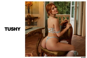 Drop a 🍒 if you wish @Jia_Lissa was lookin' back at you like... 

© TUSHY | https://t.co/kw172mqcCY https://t.co/ewk0ECqM5r