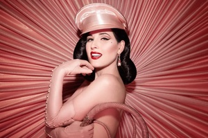 From the Eyes Behind <> and Marquis, Comes DITA VON TEESE – The Early Shootings. Peter W. Czernich, the visionary behind <<O>> and Marquis magazines has released details on his latest project, DITA VON TEESE – The Early Shootings. @DitaVonTeese 
