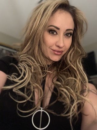 innocent smile notty mind