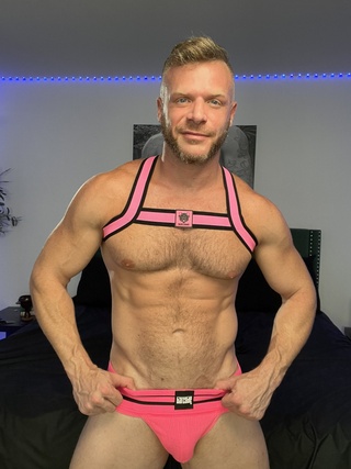 meet @brianbondsxxx the phoenix