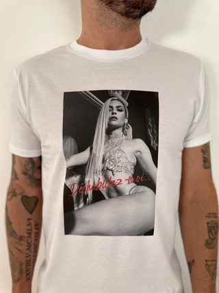 t-shirt déshabillez-moi
en édition limitée