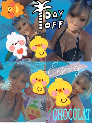 こないだ数年振りに家族とプール行った時の写真だよー🤎
甥っ子姪っ子も大きくなってて
ちびチャンも生まれてたぶん会うのは二回目？かな！
ショコラは外では焼かないから日焼け止め塗ってたけど下地出来ちゃってるから3時間でも少々焼けてしまった！笑
痛くないけどね。笑
夏の思い出だよーっ！！🌴 https://t.co/rhaktr9wdp