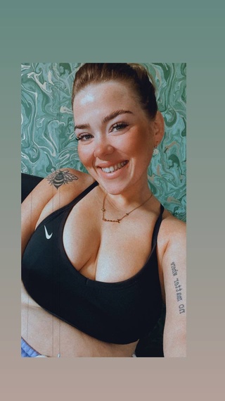 conectado now:

https://t.co/244wz3rf8c

scottishsinead_milf

@exquisiteladys @misswetandwild @xhottestchicks