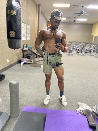 how piernas look https://t.co/iuyioidvu7