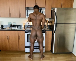 artistic nudity 🤭🫶🏾 https://t.co/7ay0zngh4d