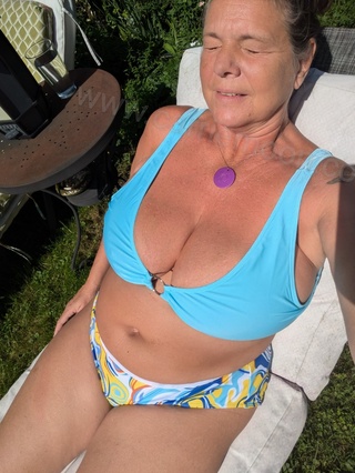 carrie moon onlyfans.com/carriemoon