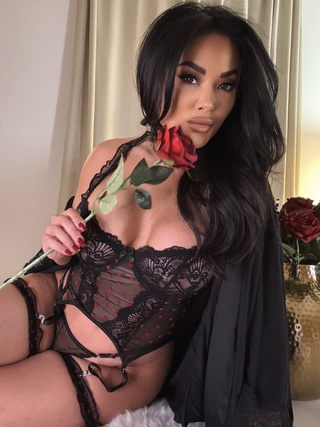 mine… 💘🌹

https://t.co/kmifyc6owi https://t.co/un9da5sic7