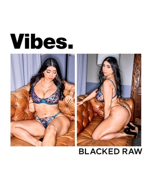 .@violetsaucy doesn't match the vibe, she makes it! ⚡️ https://t.co/7qSViGcx91