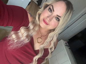 My local Austin friends! Please follow my new account @meetjaderose which is where I’ll be posting more regularly! Xoxo 💋 https://t.co/JfXl9lwlPa